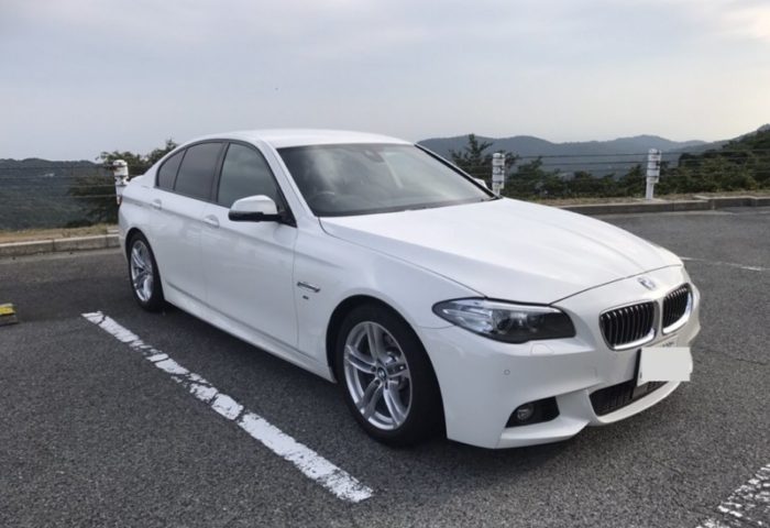 BMW 523i