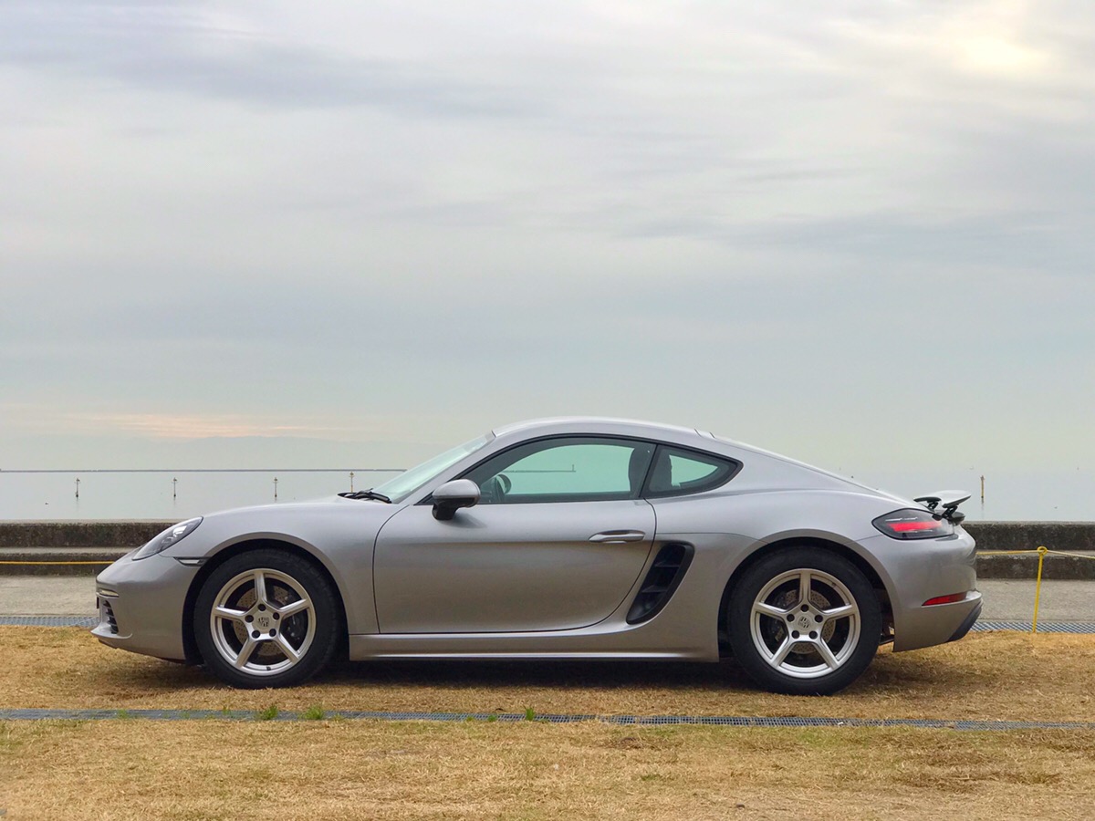 718 Cayman