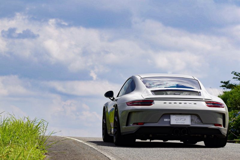 Porsche 911GT3 Touring Package