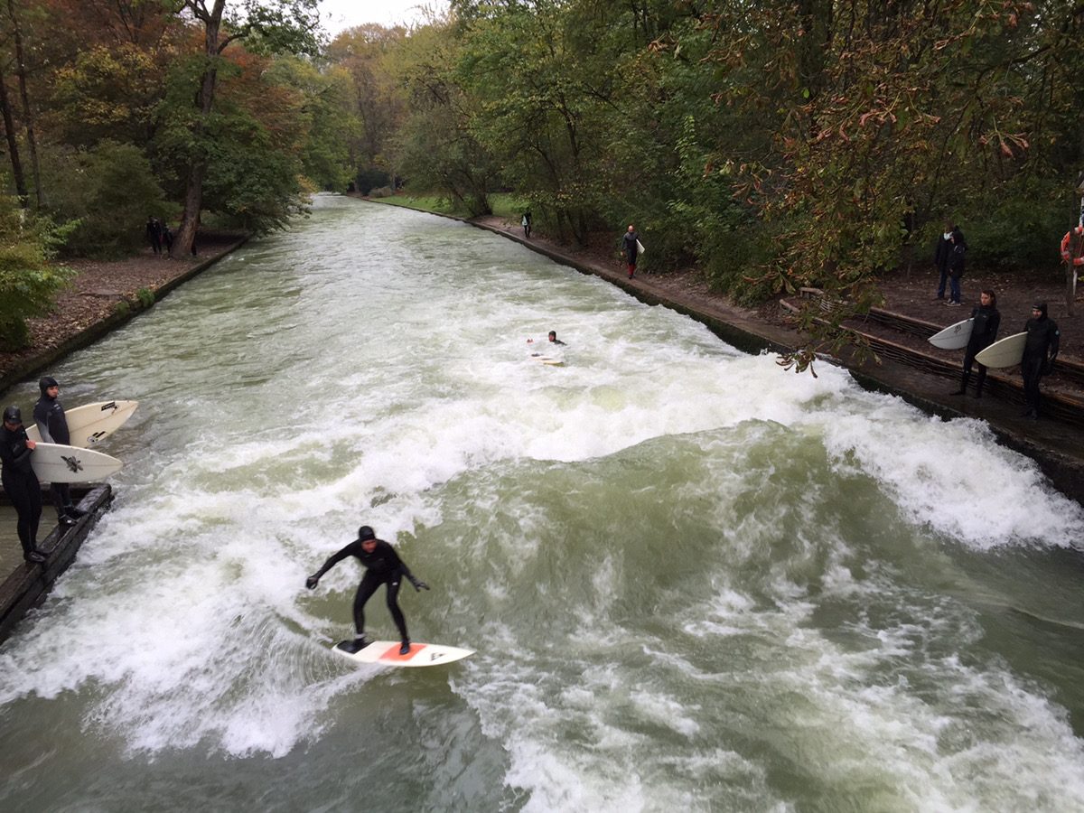 Surfing in Munich