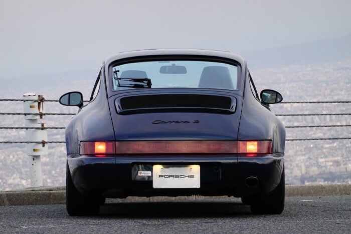 Porsche 911 (964)