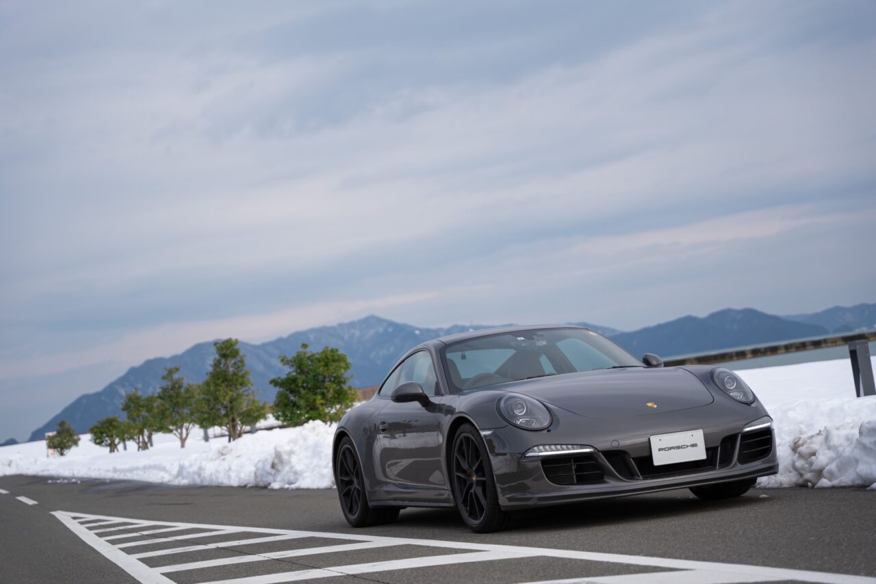 ポルシェ911 カレラ4GTS（991前期）