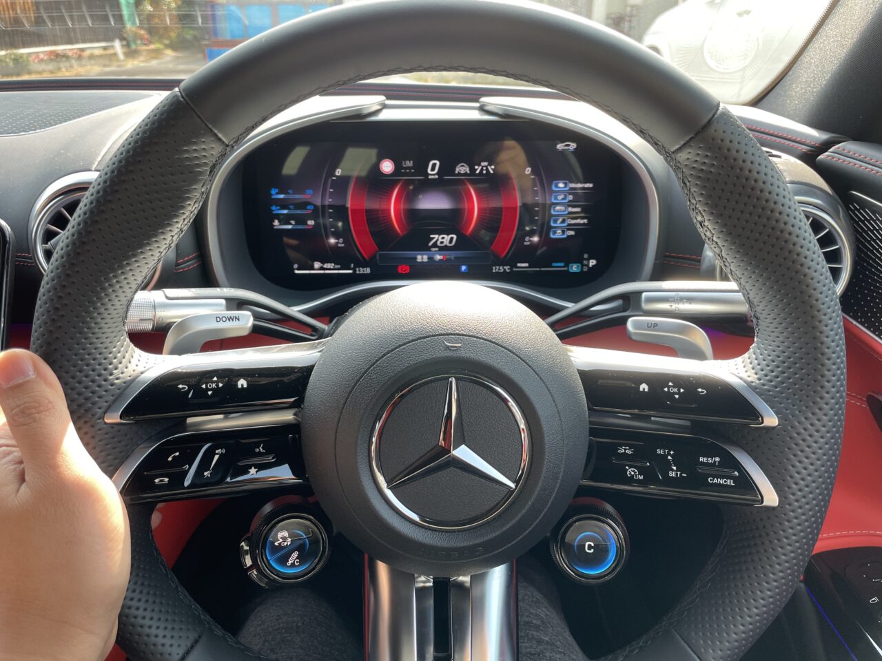 Gauges of Mercedes-AMG SL43