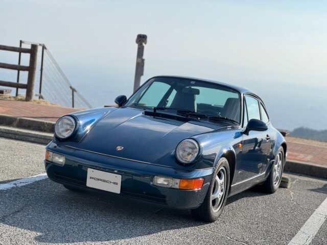 Porsche 911 (964)