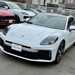 New Porsche Panamera