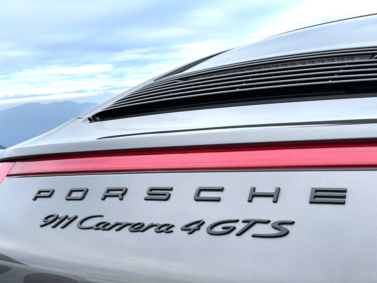 Porsche Carrera 4GTS