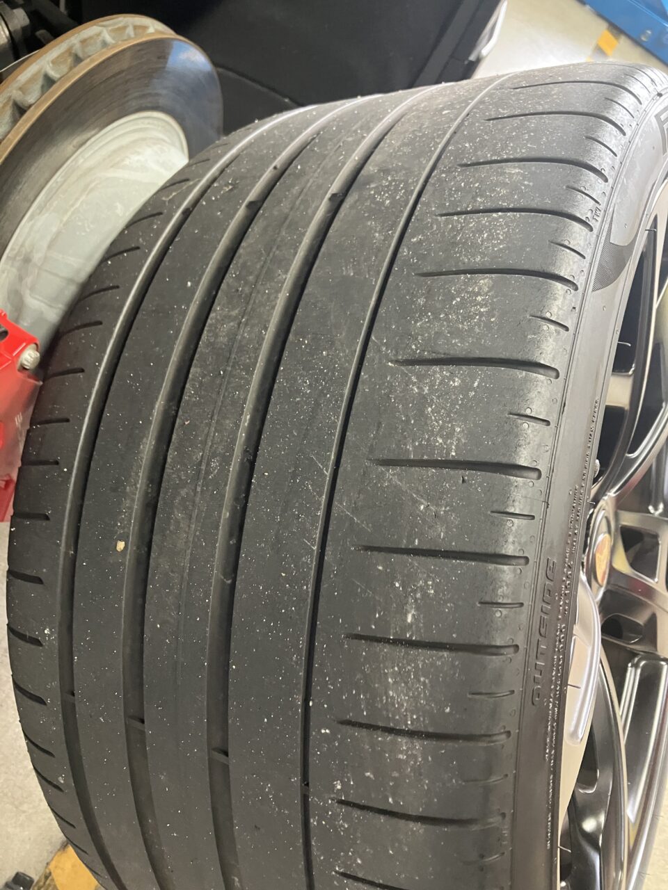 Taikan Tire